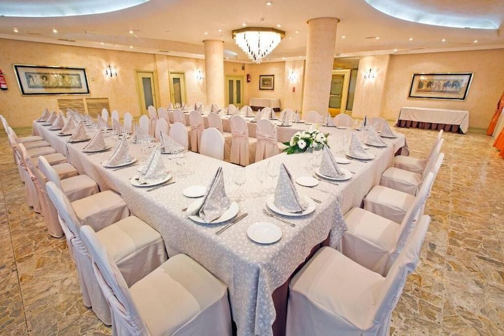 Tudanca Miranda Hotel Miranda de Ebro Bagian luar foto